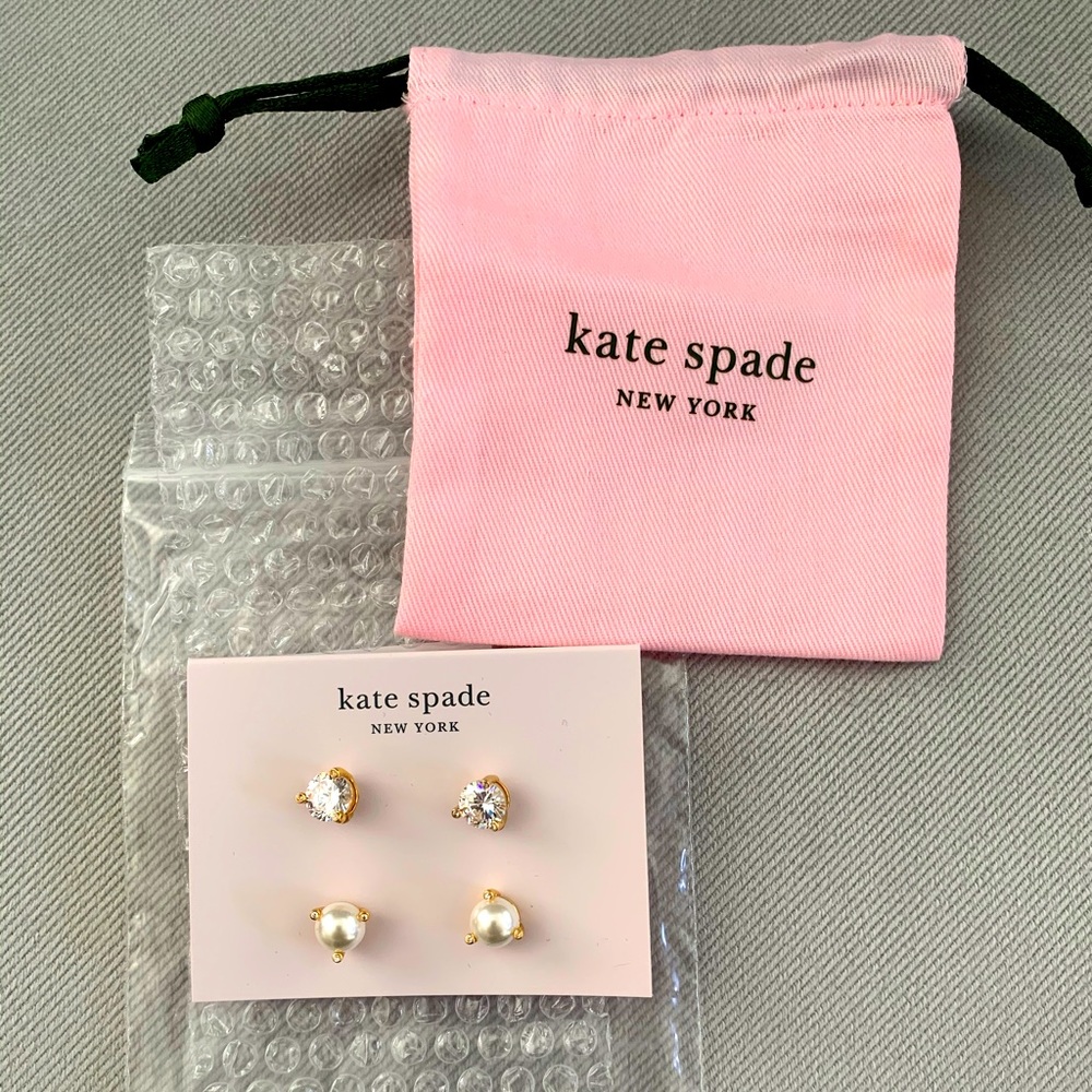 *NWT* Kate Spade earring set!!